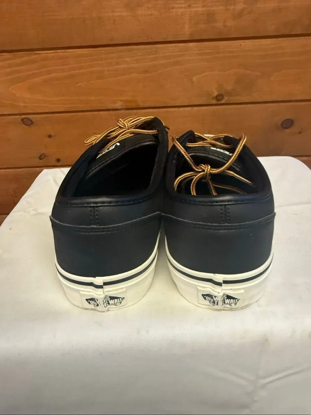Vans Men’s  Atwood Leather Black  Sneakers  Sz 9